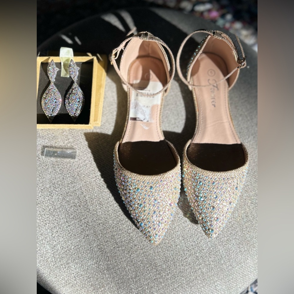 FREE rhinestone earrings with purchase of shoes, sz 5 rhinestone ballet flats - Picture 6 of 8